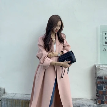 Téli Koreai 2020-As High-End Nők Hosszú Oldalon Osztott 100% - Os Gyapjú, Kézzel Készített Rózsaszín Kétoldalas Kabát Illesztése Öv Laza Gyapjú Kabát